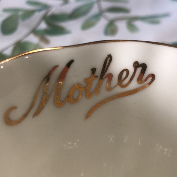 Royal Grafton Mother tea cup and Saucer English Bone China Vintage - Picture 6 of 8